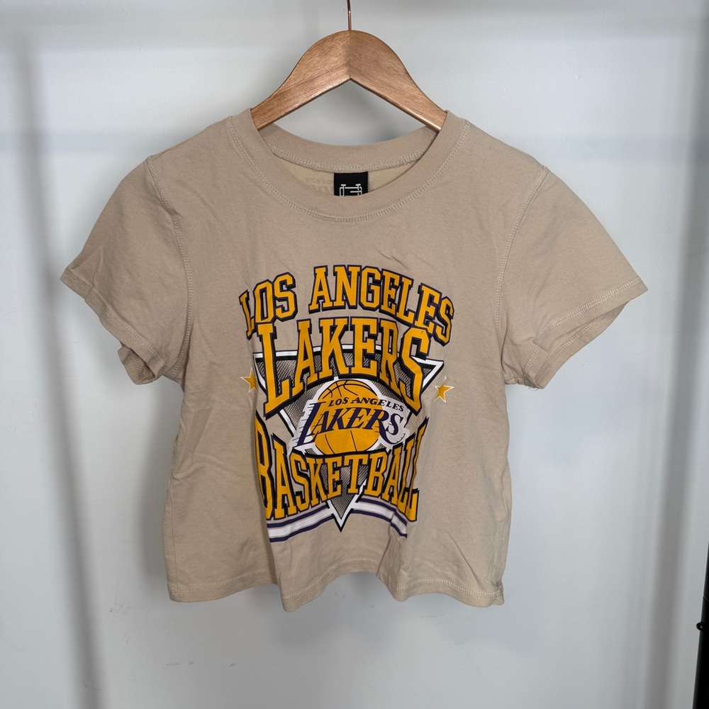 Tan Short Sleeve Tee with Lakers Graphic